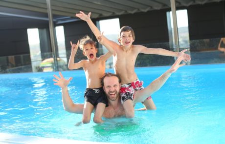 Water fun for the whole family - © piqsels.com