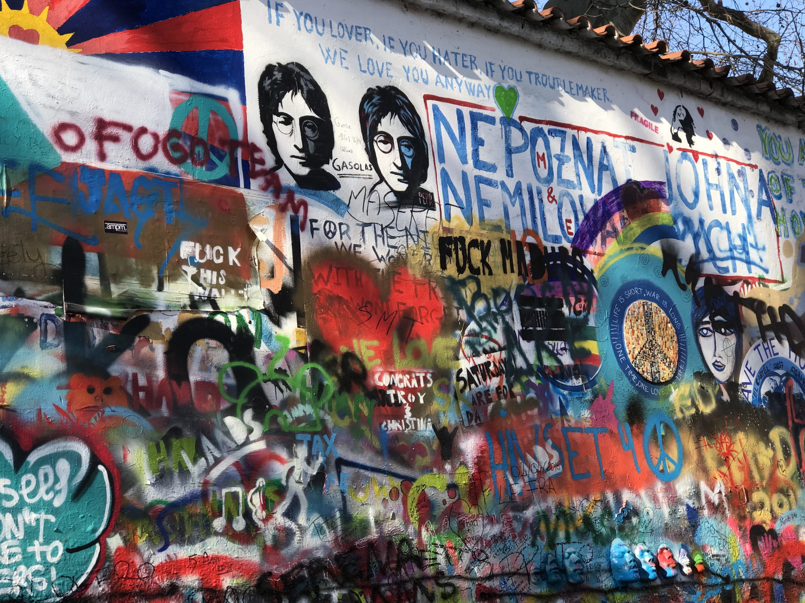 Lennon Wall Prague - piqsels.com-id-ohvmq